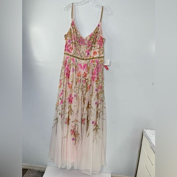 Mac Duggal 5671 Size 16 V-Neck Oyster Floral Embellished Spaghetti Strap Gown - Picture 2 of 12